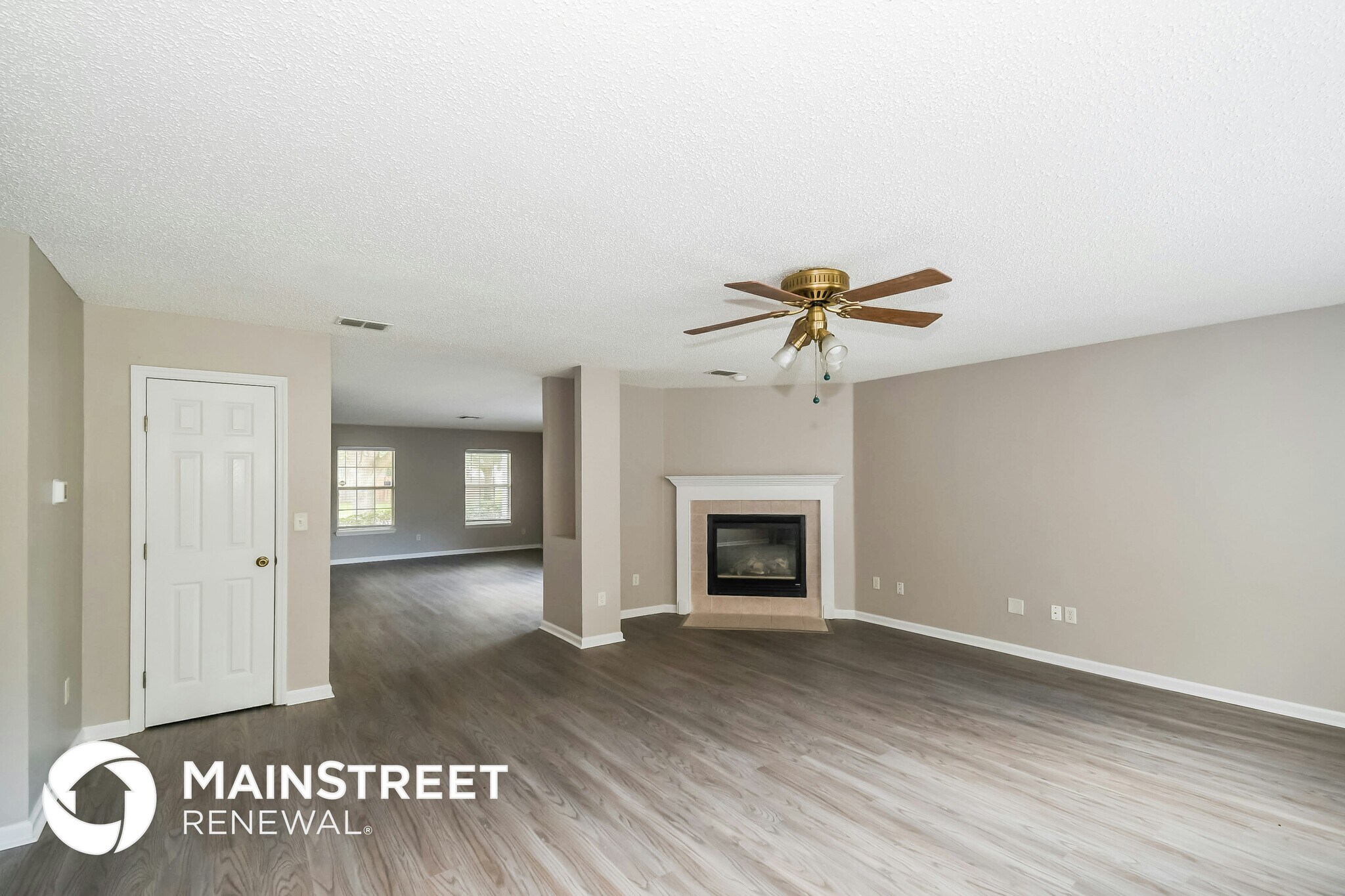 Building Photo - 13587 Ashford Wood Ct E