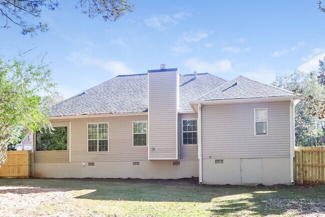 Building Photo - 250 Ashley Oaks Dr