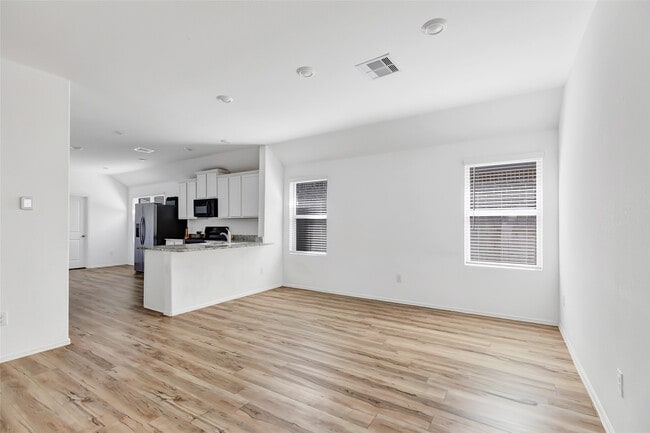 Building Photo - 6220 Arcadia Sound Ln