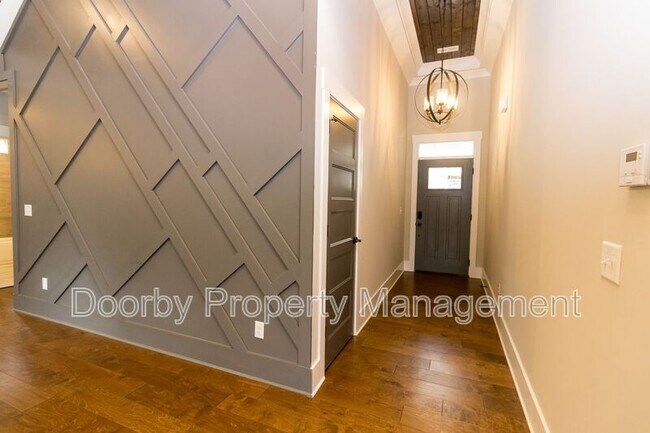 Building Photo - 2760 Ridge Park Dr