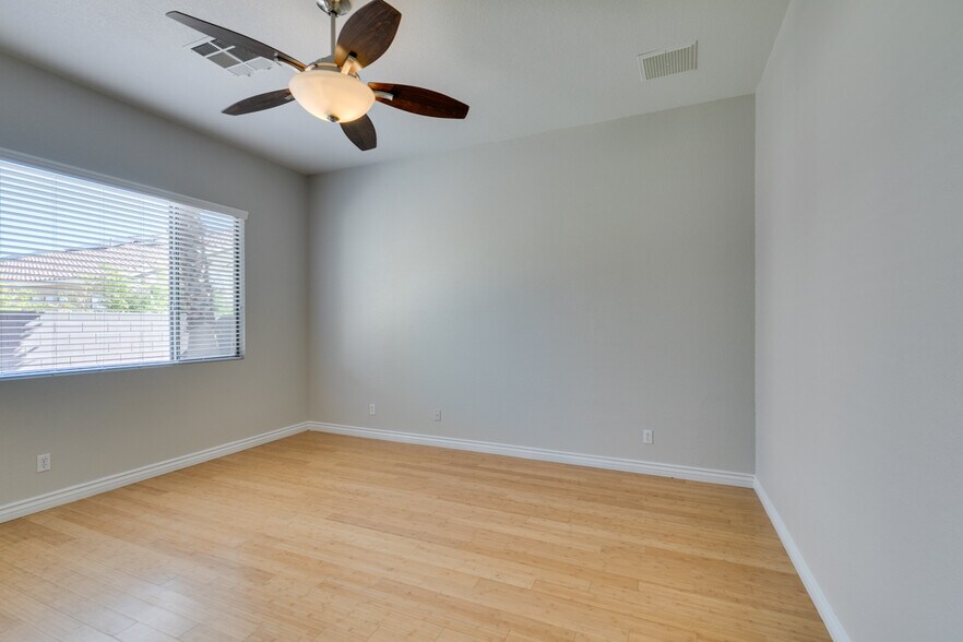 Building Photo - 1404 Pullman Pointe Ct