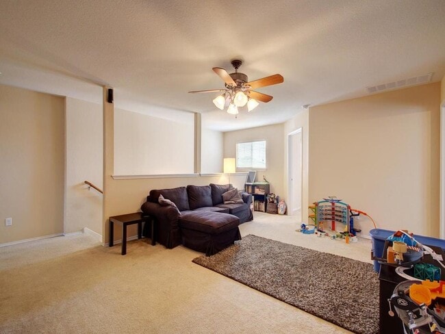 Building Photo - 3420 Bach Dr