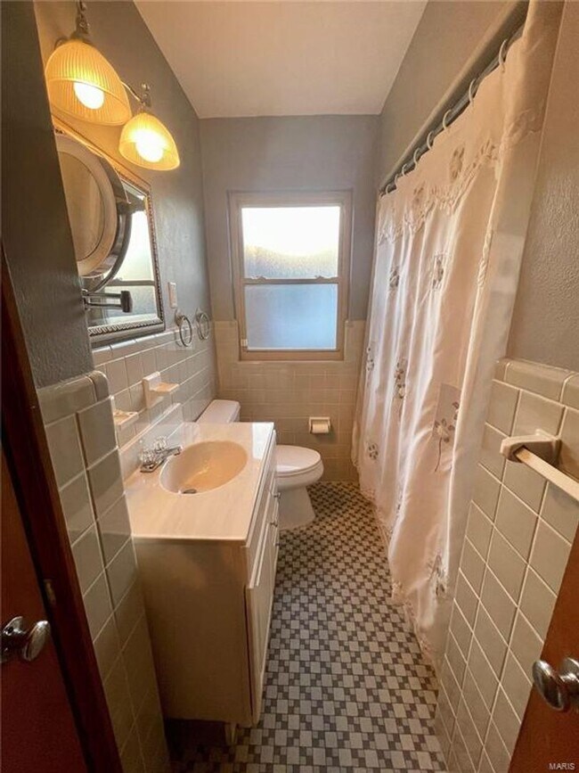 Building Photo - 8501 Grantshire Ln