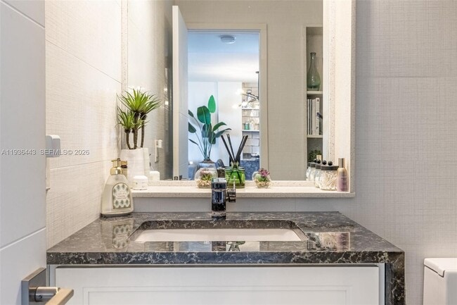 Building Photo - 2841 NE 163rd St