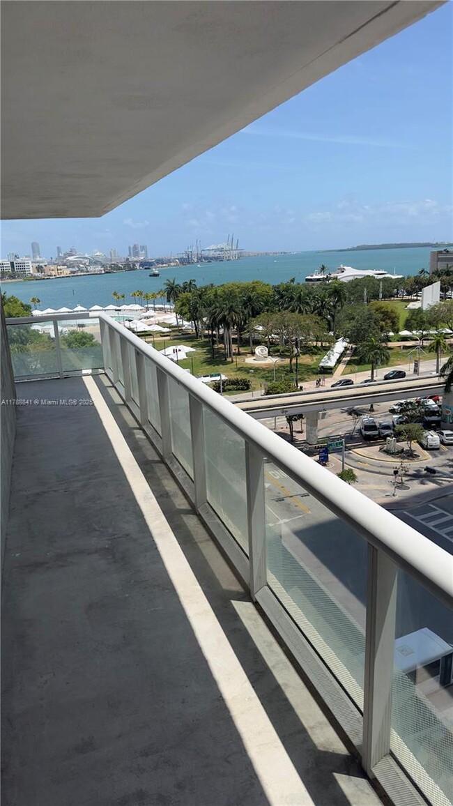 Building Photo - 50 Biscayne Blvd