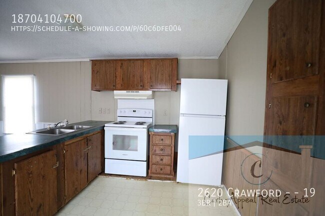Building Photo - 2620 Crawford Dr