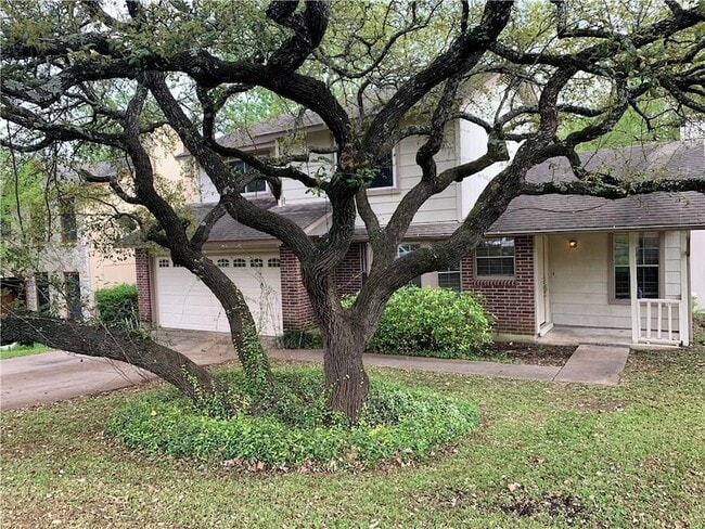 Building Photo - 8407 Spring Valley Dr