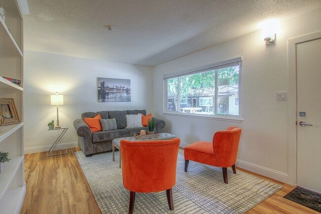 Building Photo - 871 Sonoma Ave