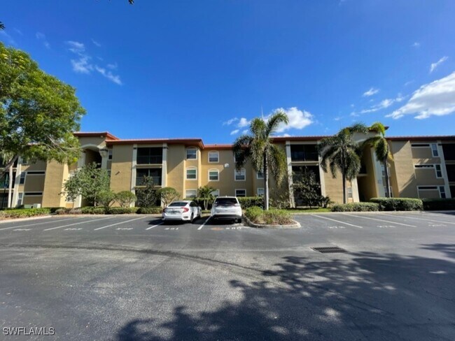 Building Photo - 8870 Colonnades Ct W