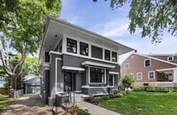 Building Photo - 414 W 61st St