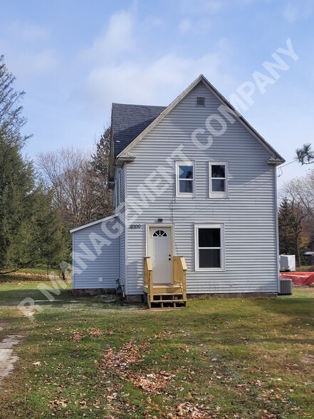 Primary Photo - 4009 N 6th St