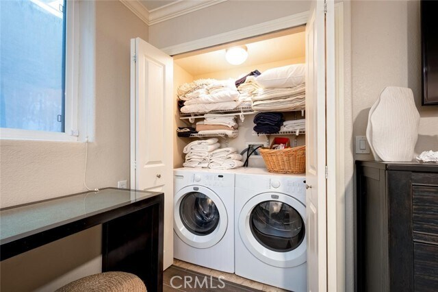 Building Photo - 174 Cliff Dr