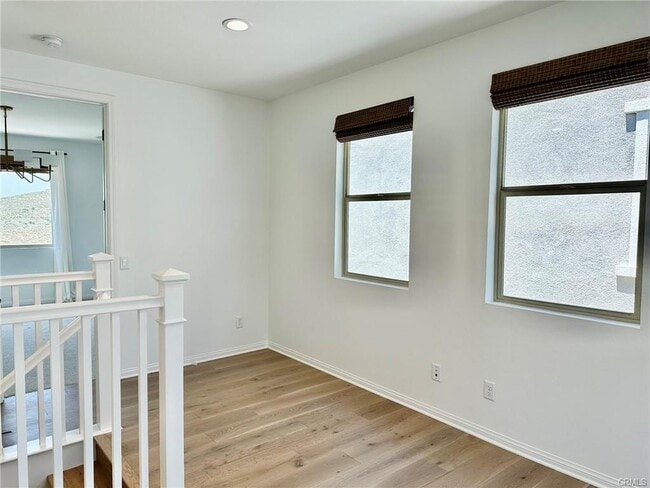 Building Photo - 3162 Ivy Wy