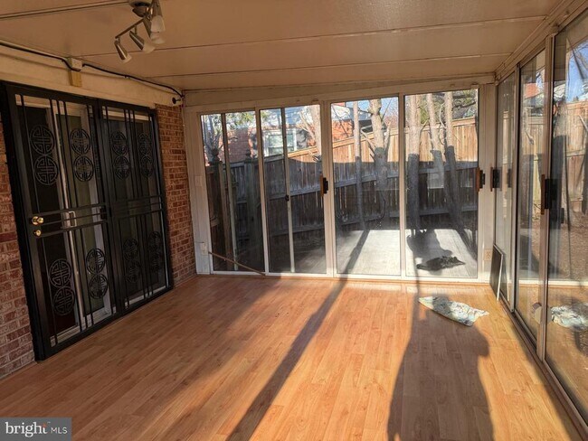 Building Photo - 4402 Sellman Rd