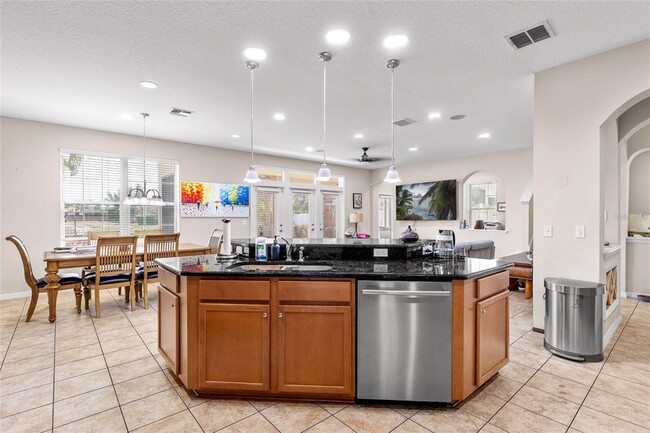Building Photo - 6102 Roseate Spoonbill Dr
