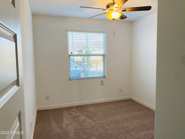 Building Photo - 24530 N 164th Dr