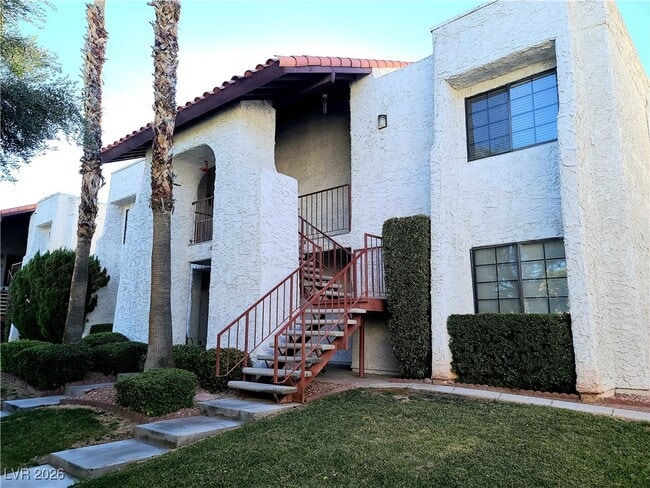 Building Photo - 5105 Eldora Ave