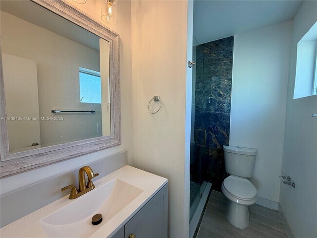 Building Photo - 1135 101st St