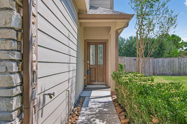 Building Photo - 6438 Haywards Crossing S Cir