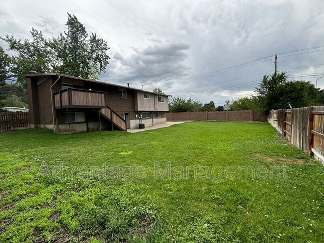 Building Photo - 817 N 470 E