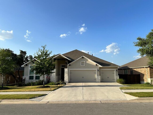 Building Photo - 240 Brentwood Dr