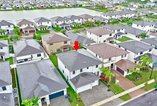 Building Photo - 4416 SW 174th Ave