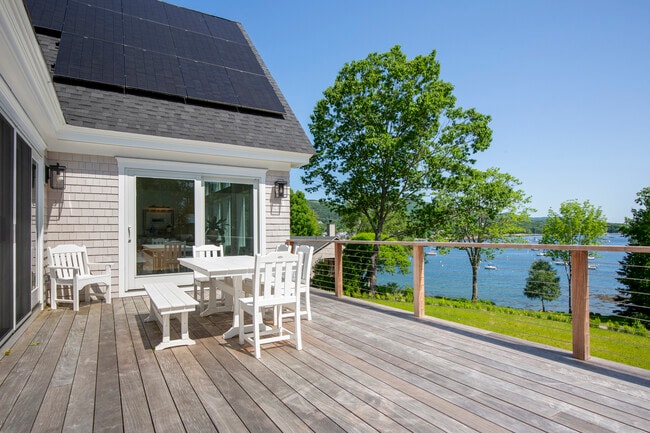 Building Photo - 3 Dillingham Point