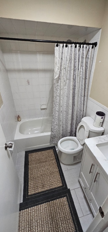 Building Photo - 312 Bond St