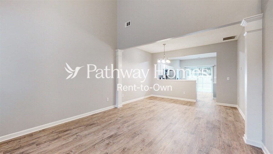 Building Photo - 5226 Medlock Corners Dr