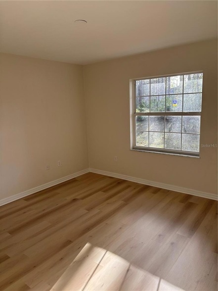 Building Photo - 91 Ryecliffe Dr