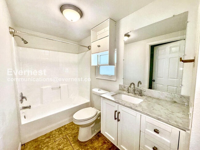 Building Photo - 3872 Buckeye Cir