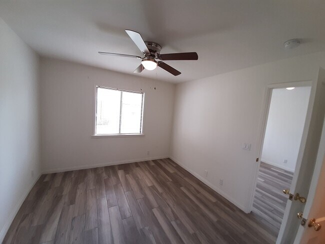 Bedroom - 205 N Florence St