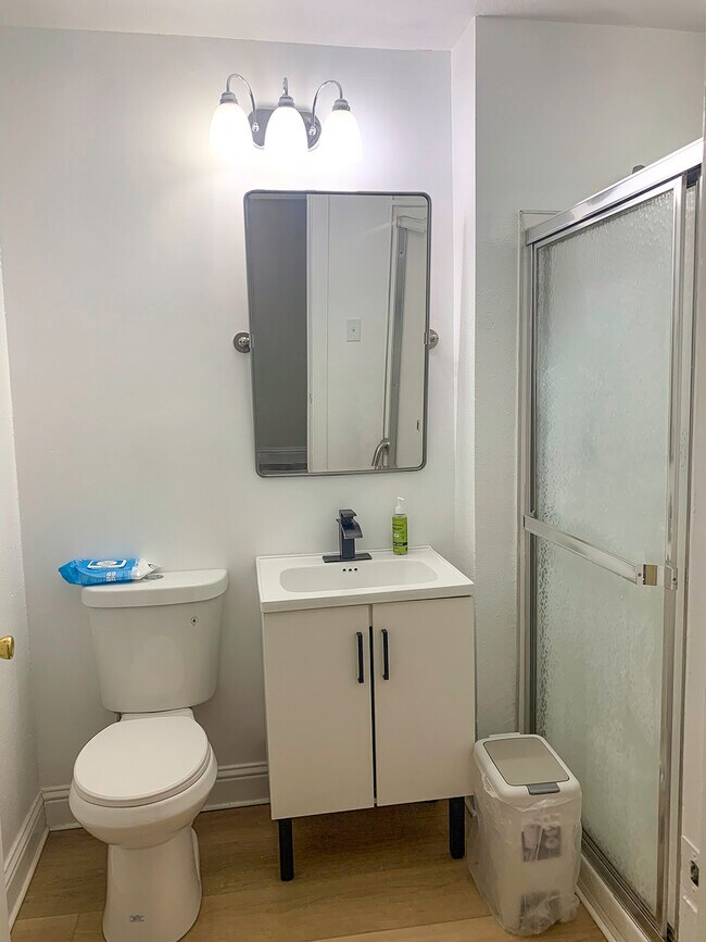 Building Photo - 708 Calvados Ave