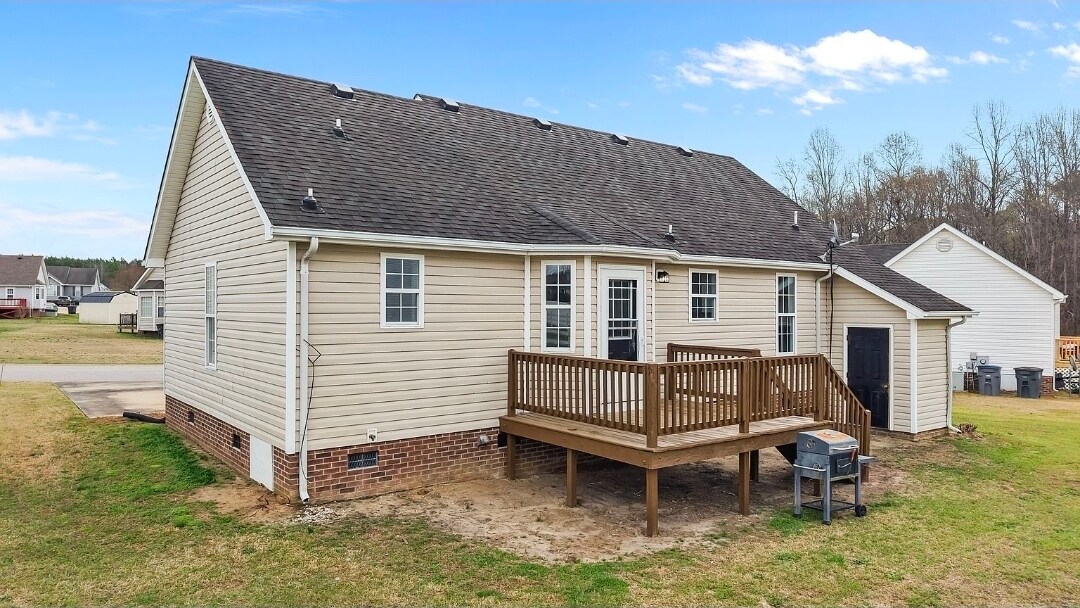 Building Photo - 109 Doves Mount Cir