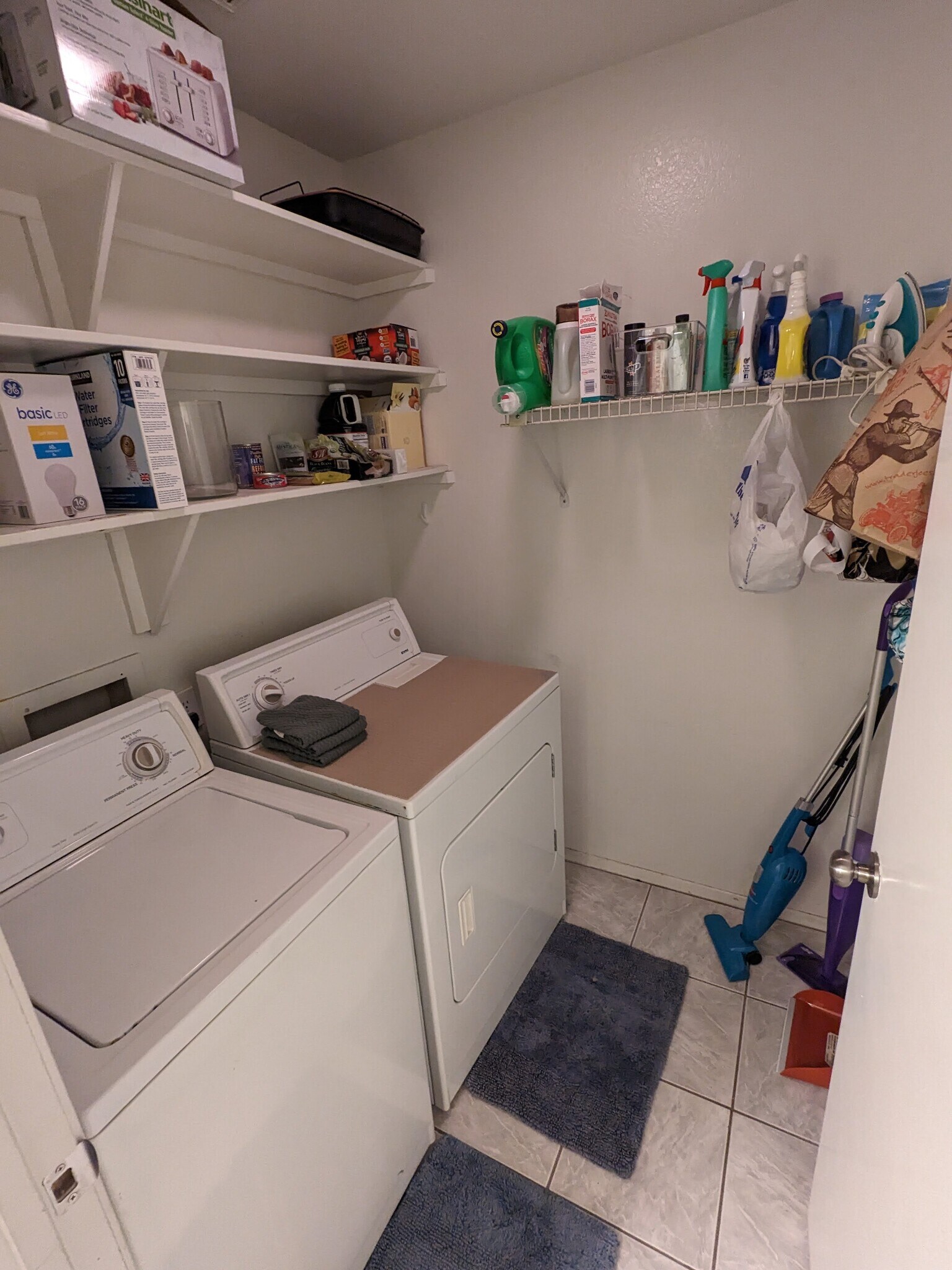 In-Unit Laundry - 7910 E Thomas Rd