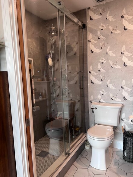 Building Photo - 200 Lakefront Blvd