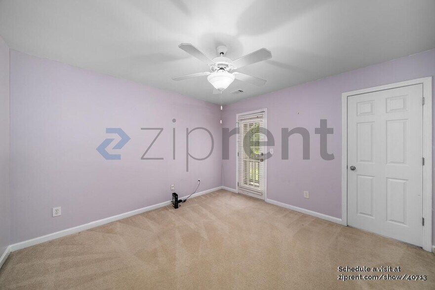 Building Photo - 3296 Sheffield Cir