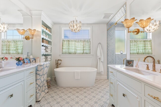 Building Photo - 1874 18th St