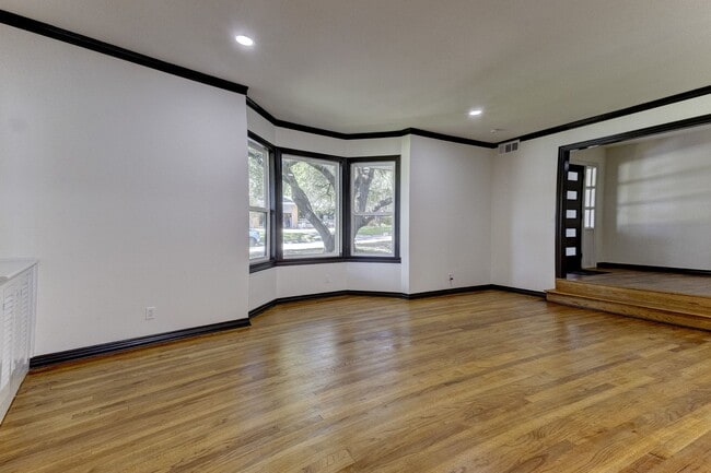 Building Photo - 6749 Fortune Rd