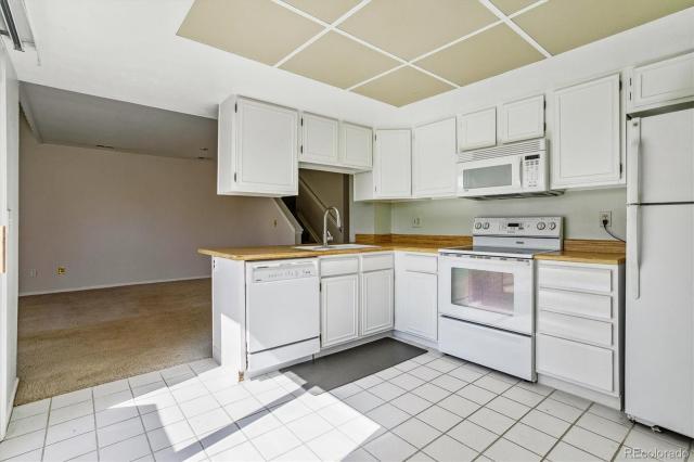 Building Photo - 2 bedroom in Aurora CO 80014