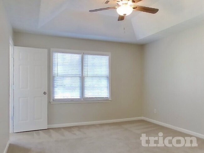 Building Photo - 220 Stevenson Trail