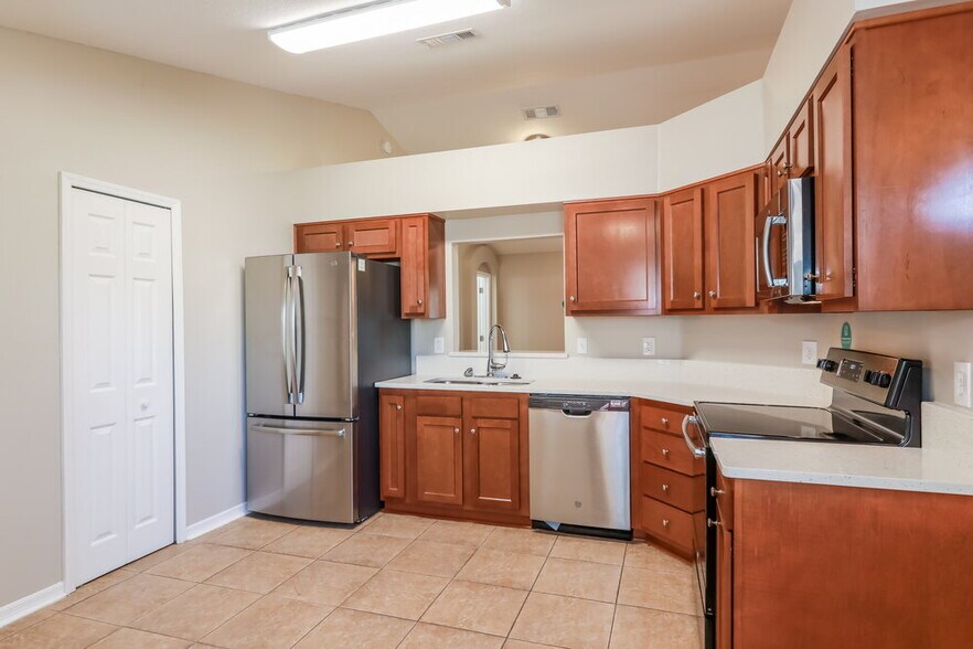 Building Photo - 4640 Ridge Walk Ln