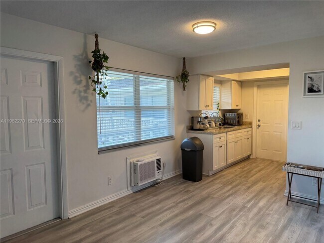 Building Photo - 3500 Harrison St