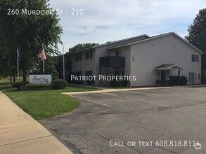 Building Photo - 1 bedroom/ 1 bath apartment in Tomah, WI