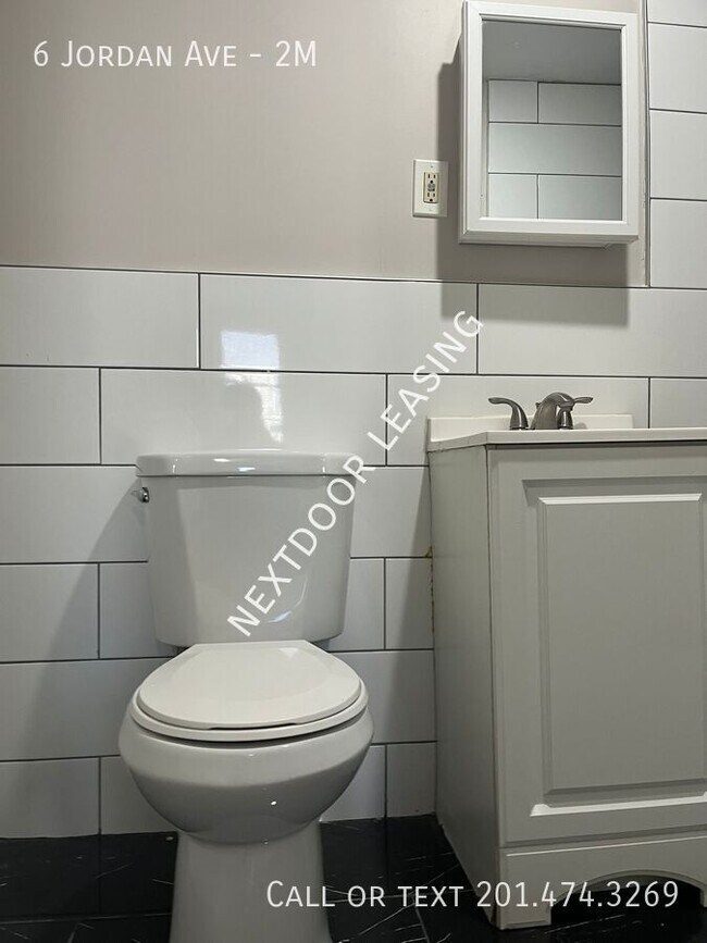 Building Photo - 6 Jordan Ave