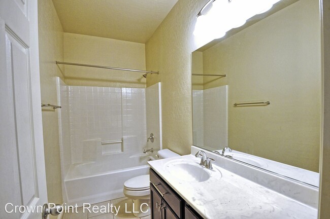 Building Photo - 4 br, 3 bath House - 930 Via Del Campo