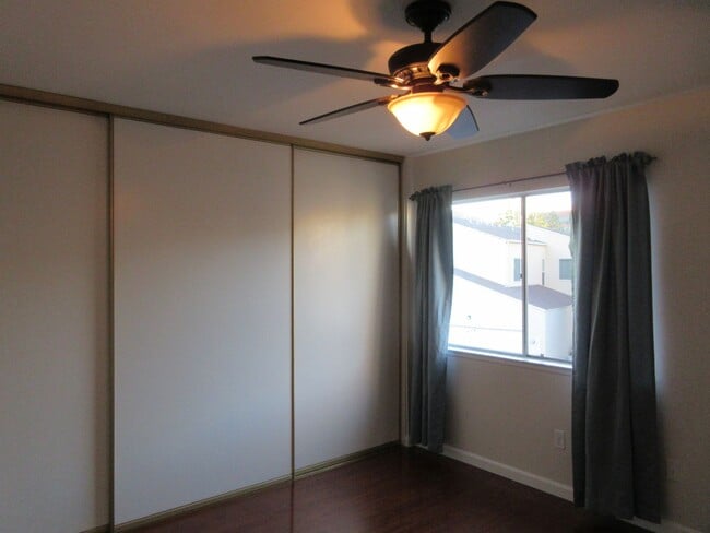 Building Photo - 615 Brookview Way