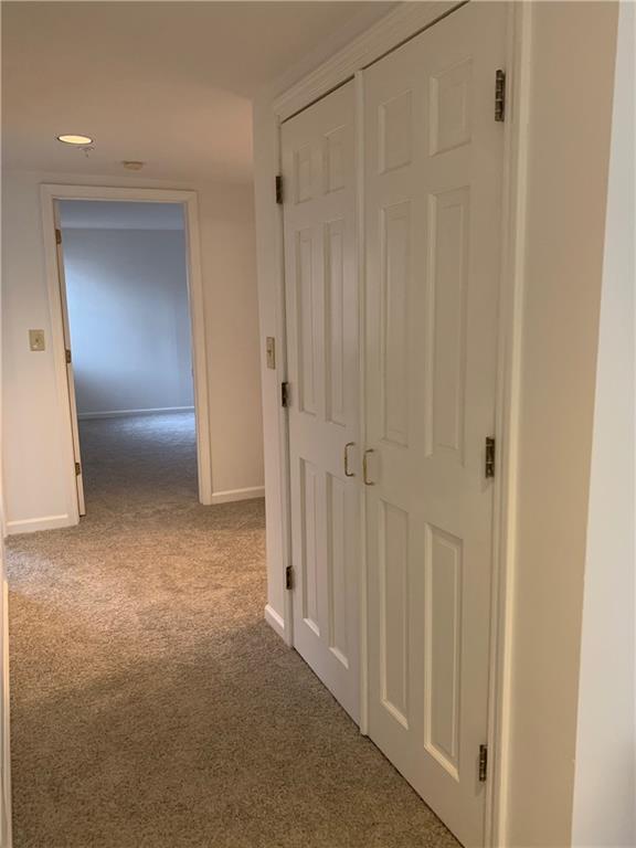 Building Photo - 53 Conanicus Ave