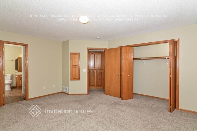 Building Photo - 12272 Quinn St