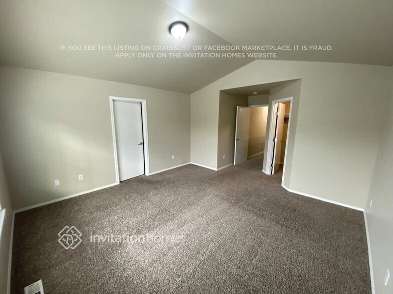 Building Photo - 15329 87th Ave E